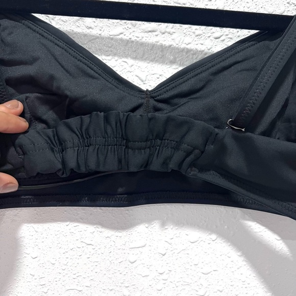 Athleta Black twister bikini top S - Picture 5 of 9